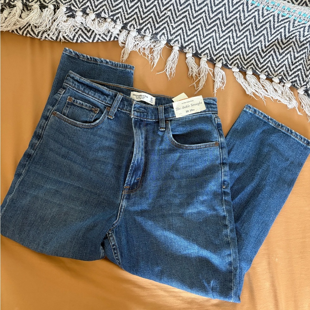 Abercrombie & Fitch Women's Blue Boyfriend Jeans